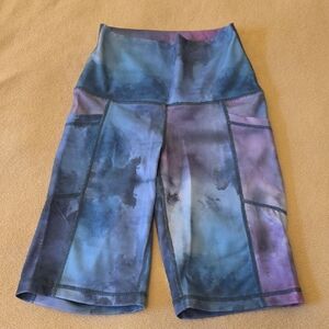 90 Degree By Reflex Multicolor Tie-Dye Athletic Legging Shorts